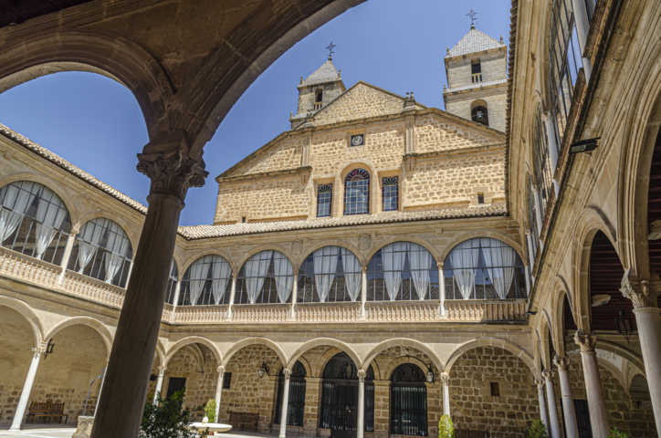 Jaén - Úbeda 053 - Hospital de Santiago.jpg